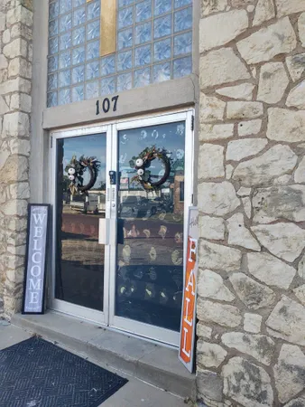 $154,900 | 107 West Walnut Avenue, Arkansas City, KS 67005