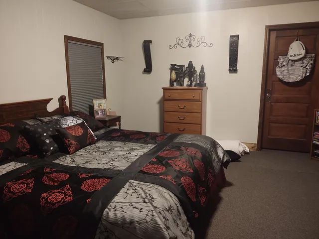 $154,900 | 107 West Walnut Avenue, Arkansas City, KS 67005