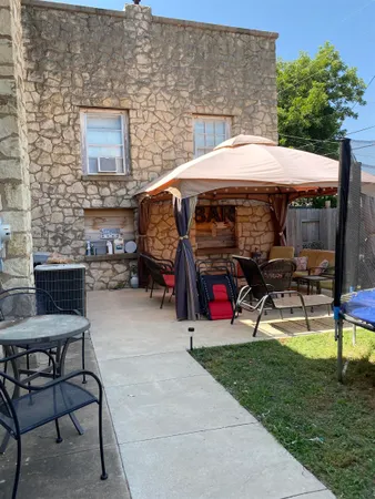 $154,900 | 107 West Walnut Avenue, Arkansas City, KS 67005