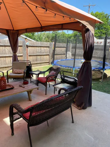 $154,900 | 107 West Walnut Avenue, Arkansas City, KS 67005