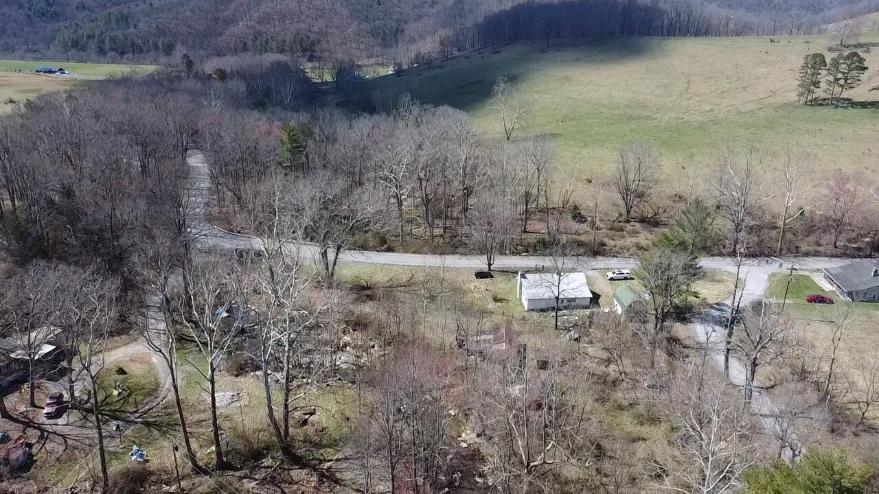 1250 Bozoo Road Peterstown, WV 24963 - Photo 12 of 31 Gallery Image 12