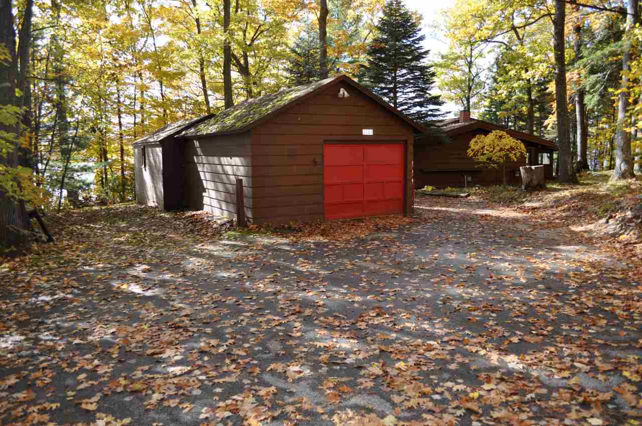 2344 Field Road Traverse City, MI 49685 - Photo 6 of 27 1855550-5.JPG