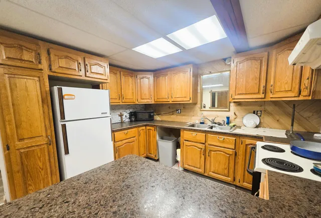 $240,000 | 40576 County Road 242, Cohasset, MN 55721