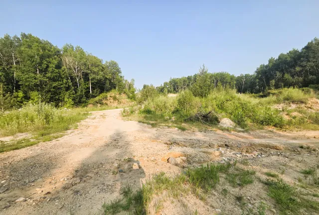 $240,000 | 40576 County Road 242, Cohasset, MN 55721