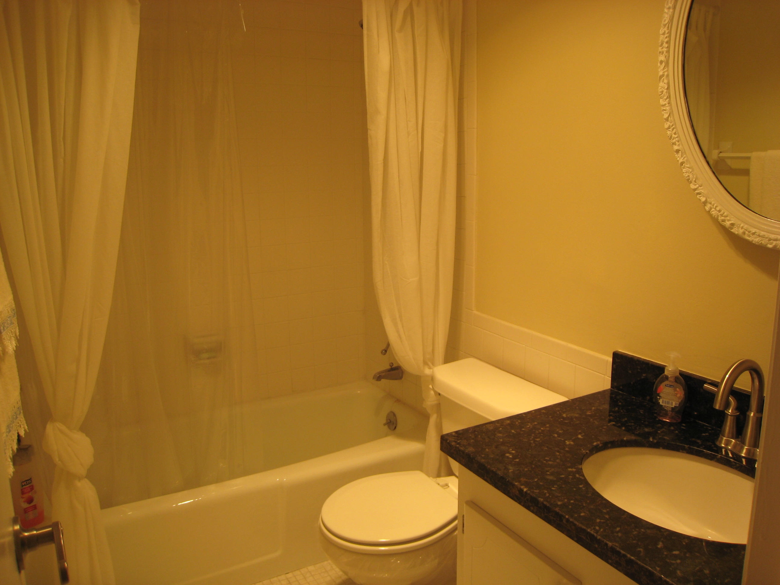 304 Golfview Road, Unit 203 North Palm Beach, FL 33408 - Photo 13 of 29 hall bath 4785