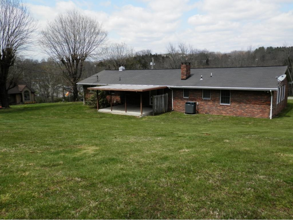 219 Capitol Road Jonesville, VA 24263 - Photo 3 of 23 Covered Rear Patio