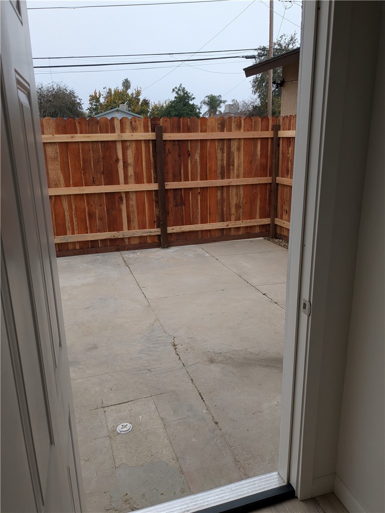 1209 Wilson Road, Unit A Bakersfield, CA 93304 - Photo 13 of 15