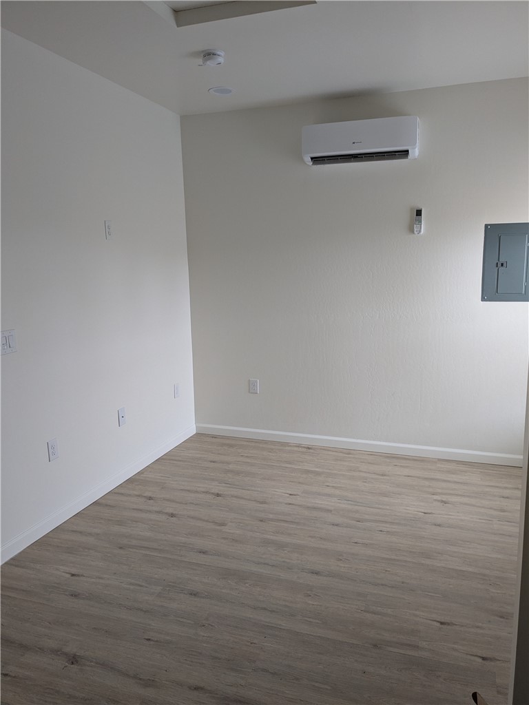 1209 Wilson Road, Unit A Bakersfield, CA 93304 - Photo 15 of 15