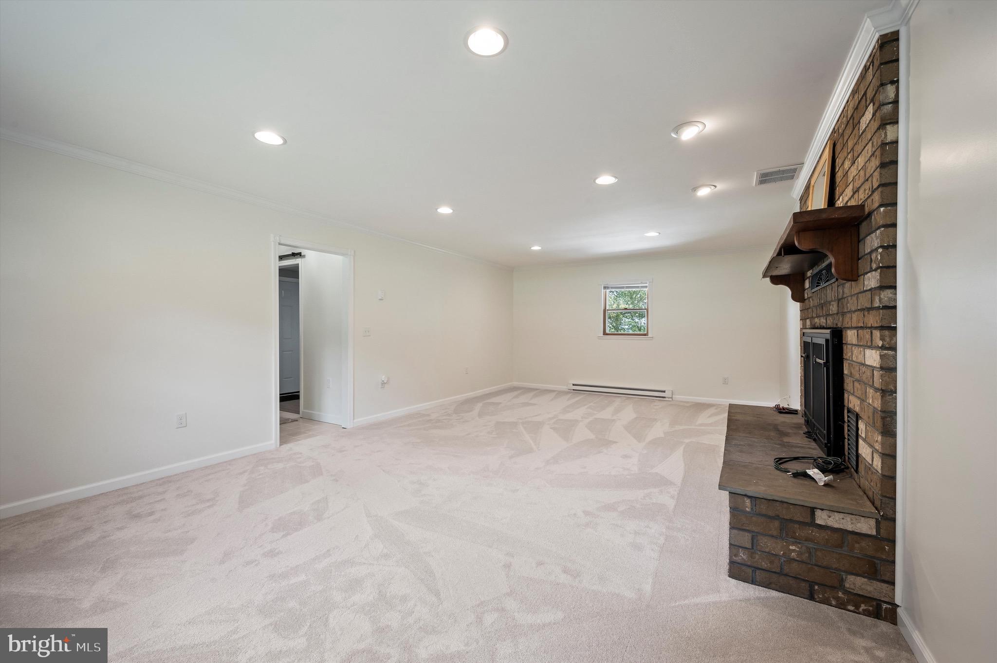 7179 Slabtown Road Waynesboro, PA 17268 - Photo 8 of 46 Gallery Image 8