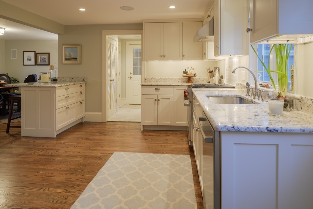 2 Vassar Road Marblehead, MA 01945 - Photo 7 of 27