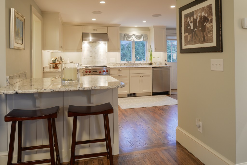 2 Vassar Road Marblehead, MA 01945 - Photo 8 of 27