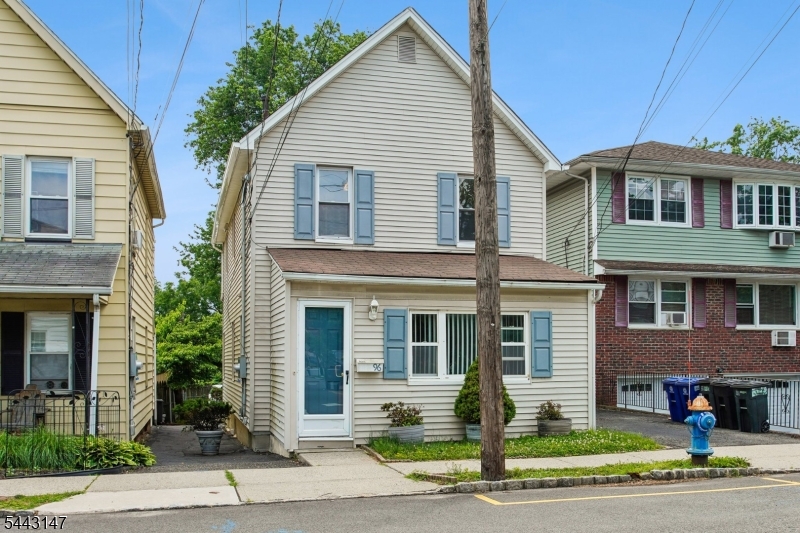 96 Rector Street, Unit 2 Millburn, NJ 07041 - Photo 3 of 18
