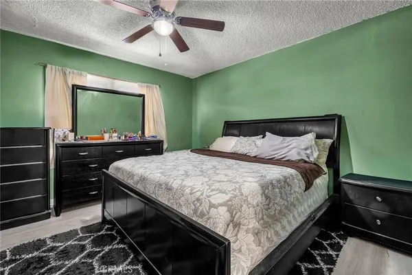 $799,000 | 2000 West 80th Street, Los Angeles, CA 90047