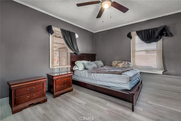 $799,000 | 2000 West 80th Street, Los Angeles, CA 90047
