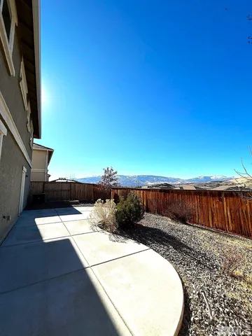 $2,550 | 3675 Coastal Street, Reno, NV 89512