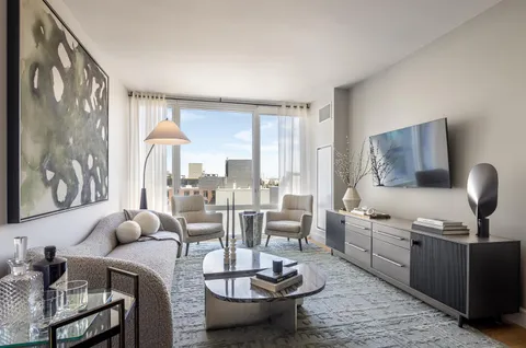 $7,725 | 60 Wharf Drive, Unit 309 | Greenpoint