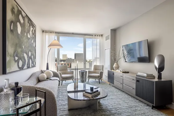 $7,725 | 60 Wharf Drive, Unit 309 | Greenpoint