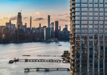 $7,725 | 60 Wharf Drive, Unit 309 | Greenpoint