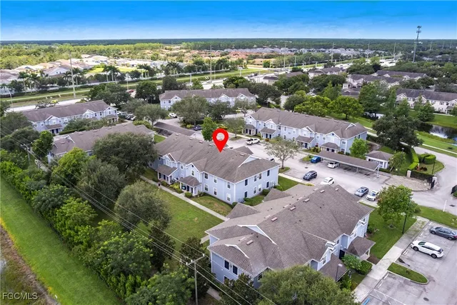 $337,000 | 14895 Pleasant Bay Lane, Unit 5204, Naples, FL 34119