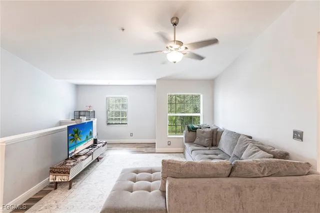 $337,000 | 14895 Pleasant Bay Lane, Unit 5204, Naples, FL 34119