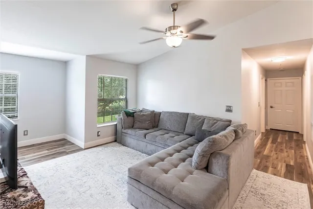 $337,000 | 14895 Pleasant Bay Lane, Unit 5204, Naples, FL 34119