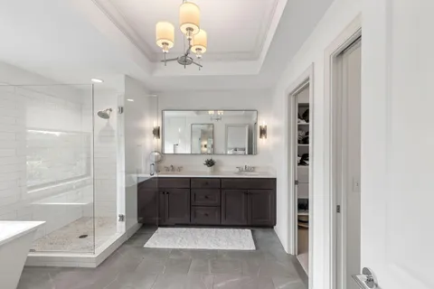 $2,095,000 | 5860 Club Valley Road, Excelsior, MN 55331