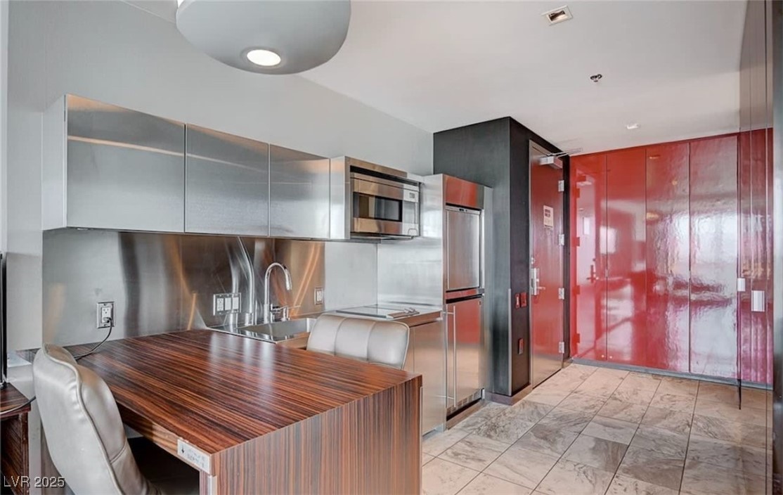 4381 West Flamingo Road, Unit 3007 Las Vegas, NV 89103 - Photo 9 of 16