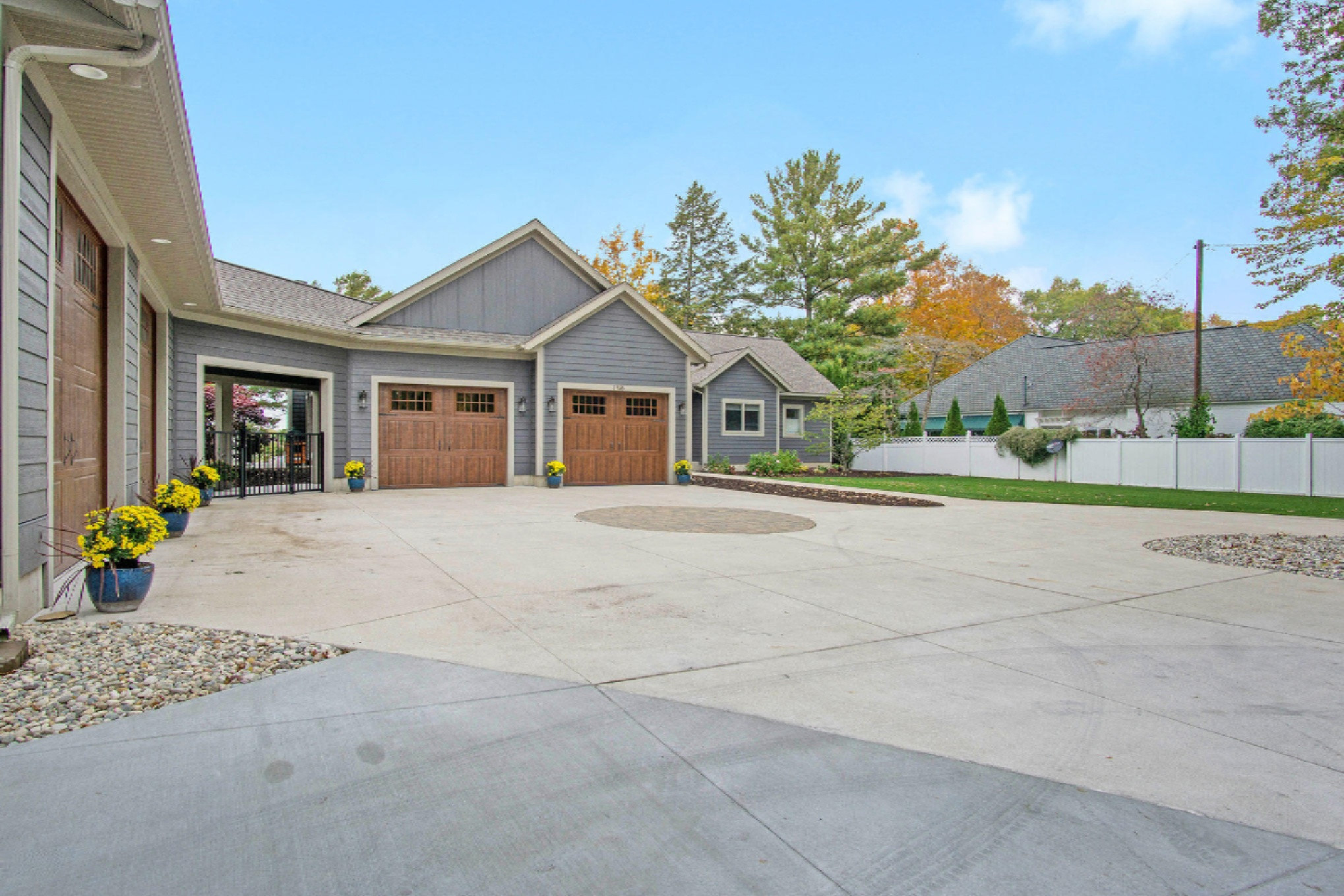 3755 Highgate Road Muskegon, MI 49441 - Photo 7 of 78 DSC05482
