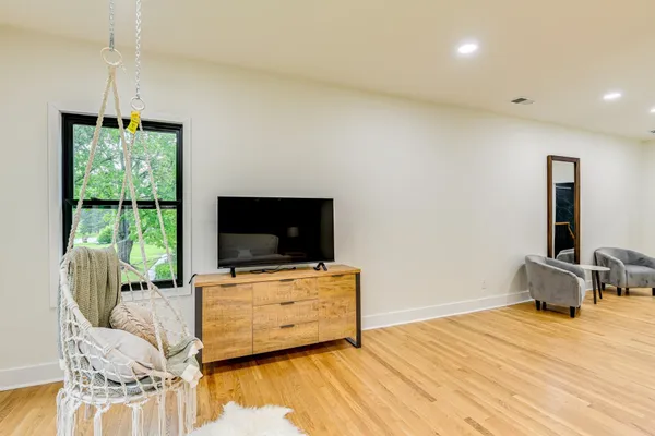 $1,499,000 | 930 Downey Drive, Nashville, TN 37205