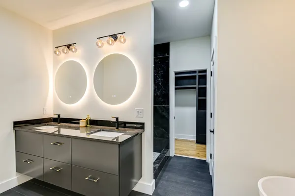 $1,499,000 | 930 Downey Drive, Nashville, TN 37205