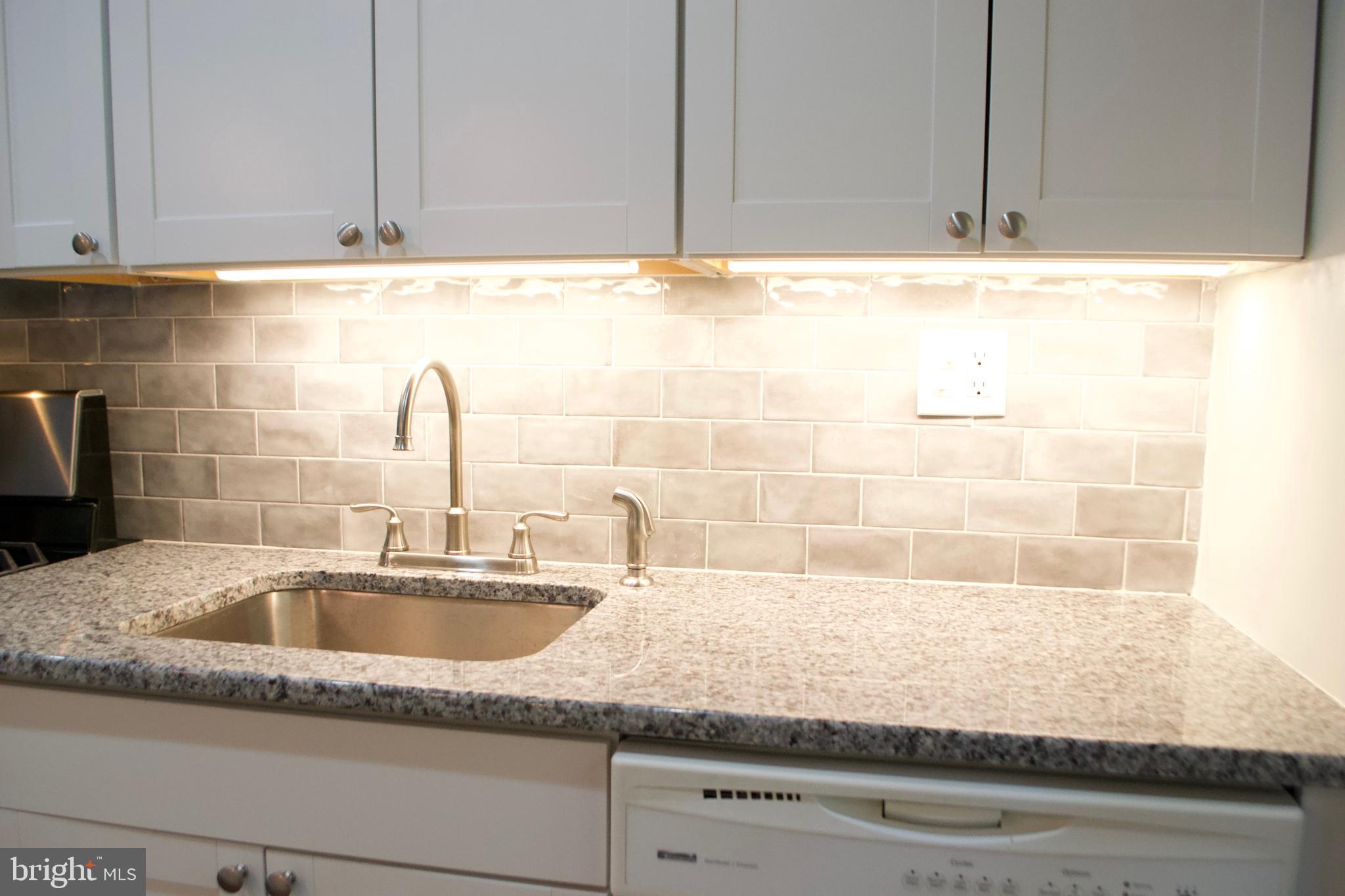 11833 Academy Road, Unit B8 Philadelphia, PA 19154 - Photo 11 of 30