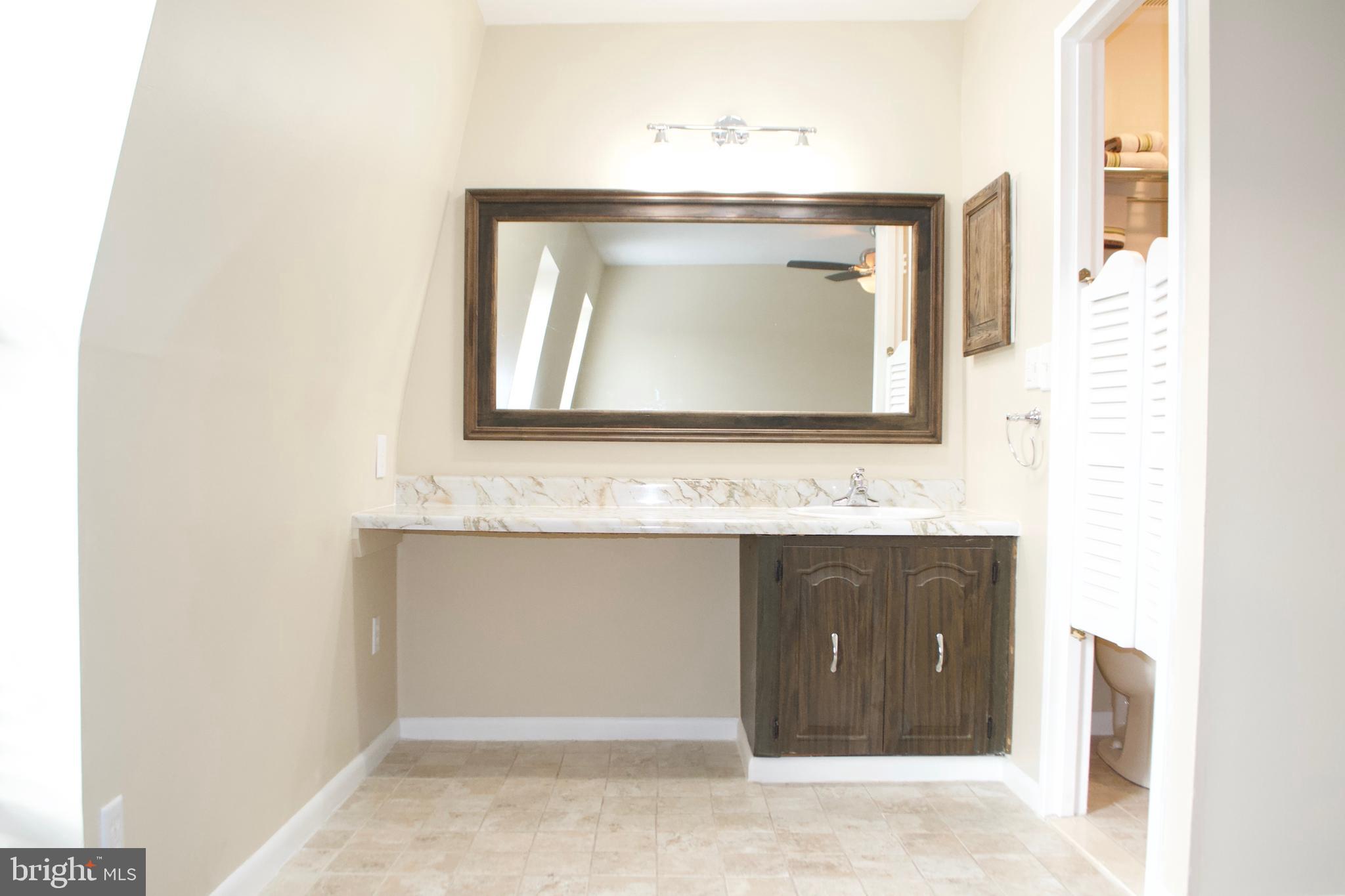 11833 Academy Road, Unit B8 Philadelphia, PA 19154 - Photo 19 of 30