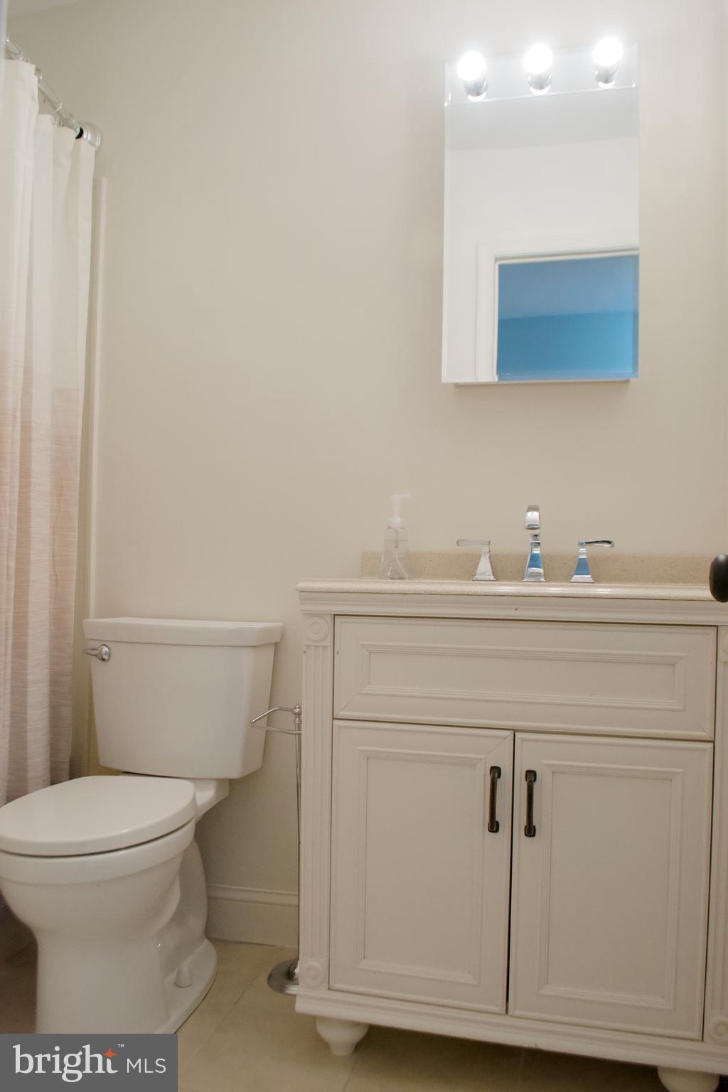 11833 Academy Road, Unit B8 Philadelphia, PA 19154 - Photo 27 of 30