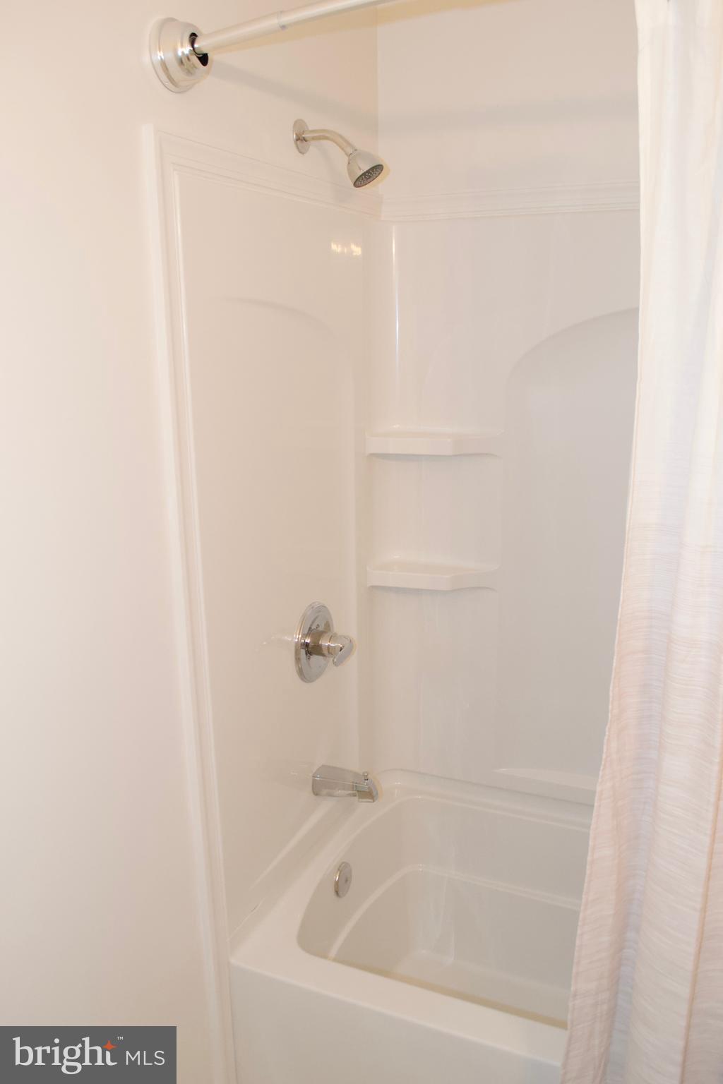 11833 Academy Road, Unit B8 Philadelphia, PA 19154 - Photo 28 of 30