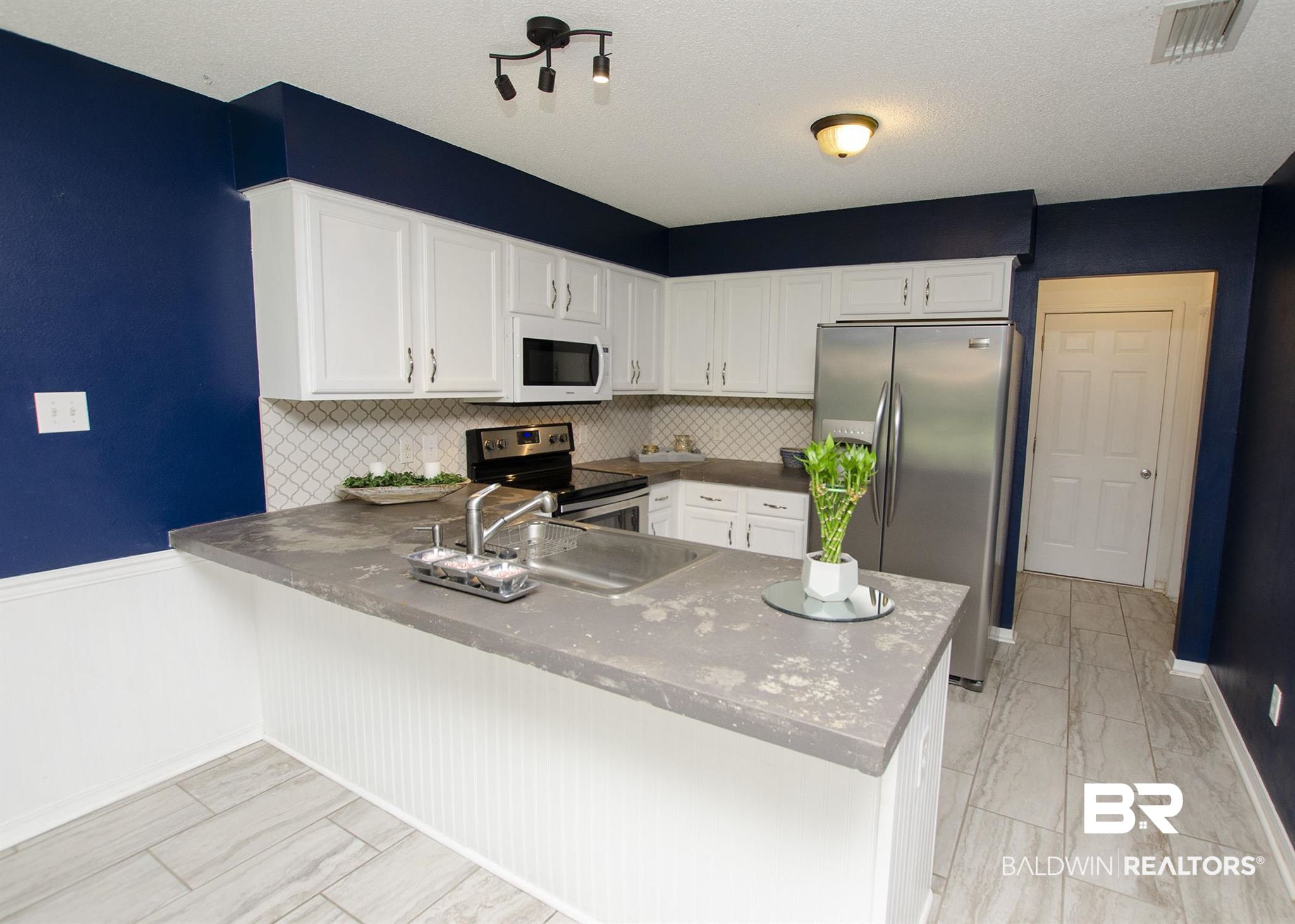 6973 Richard Lane Eight Mile, AL 36613 - Photo 6 of 38 Kitchen