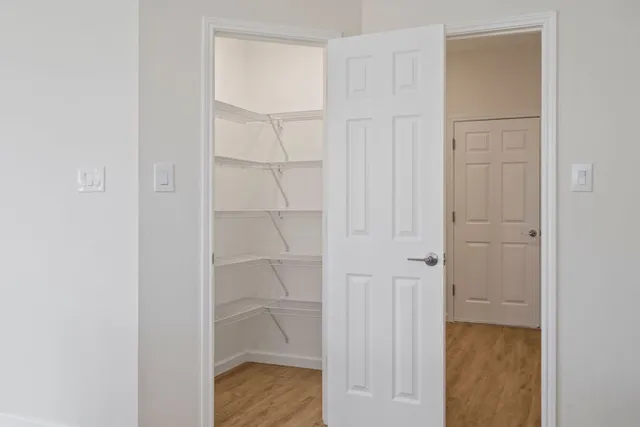 $400,000 | 101 Redwood Drive, Kyle, TX 78640