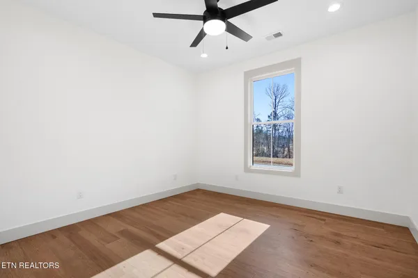 $875,000 | 932 Herbert Drive, Greenback, TN 37742