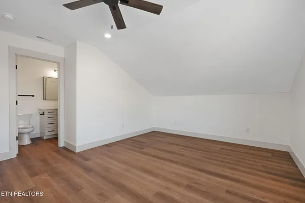 $875,000 | 932 Herbert Drive, Greenback, TN 37742