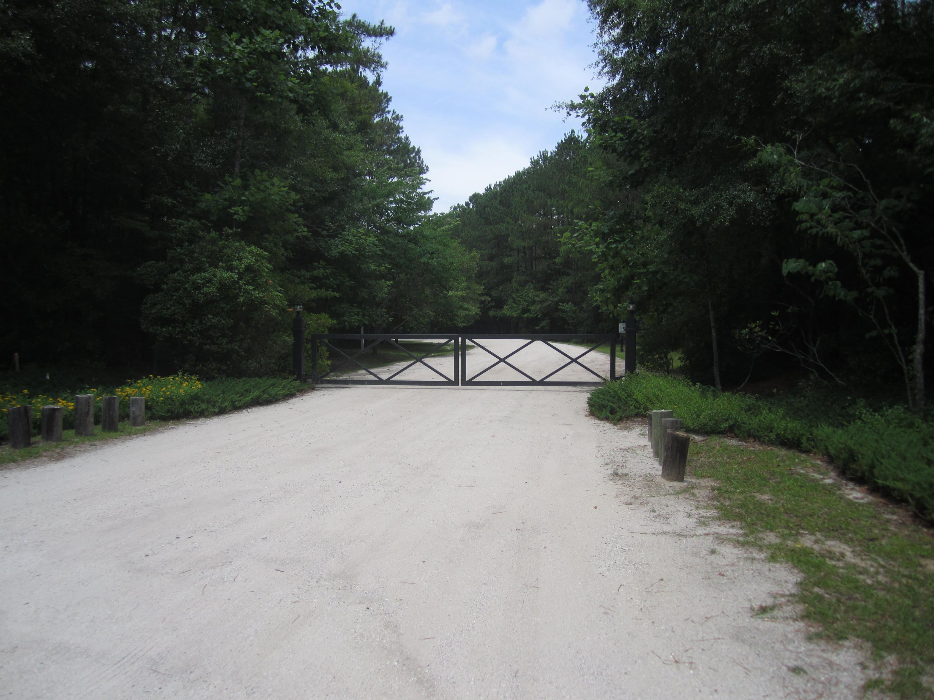2 Bears Bluff Road Wadmalaw Island, SC 29487 - Photo 1 of 13 001