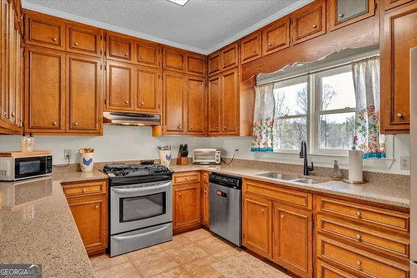 $405,000 | 841 Plantation Club Drive, Gray, GA 31032