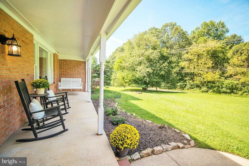 14127 Blenheim Road North Phoenix, MD 21131 - Photo 29 of 30 Exterior (Front)
