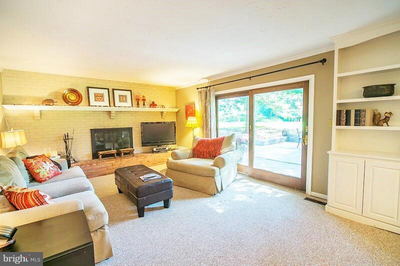 14127 Blenheim Road North Phoenix, MD 21131 - Photo 5 of 30 Family Room
