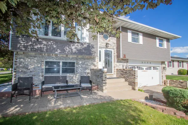 $340,000 | 3175 Macon Street, Portage, IN 46368