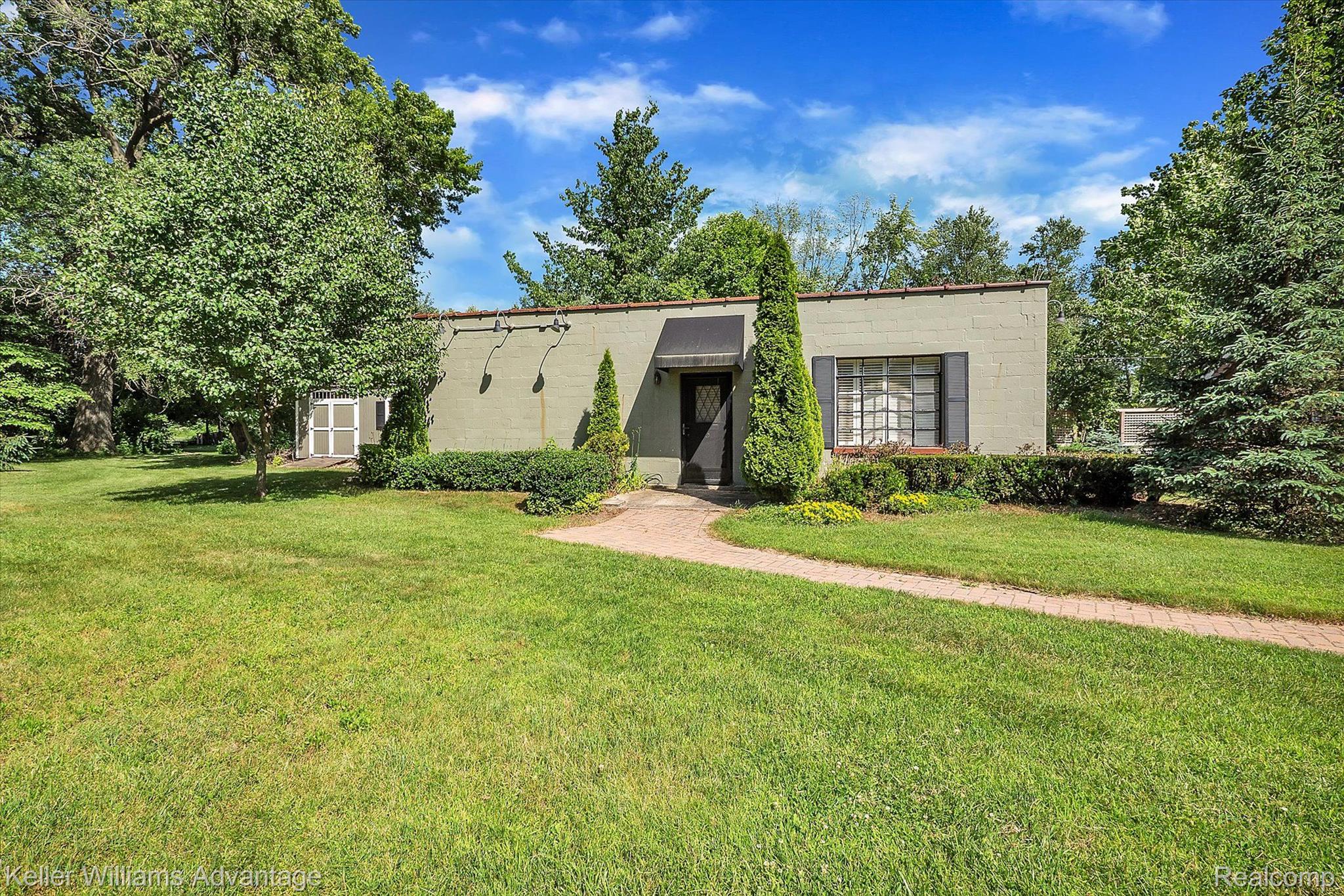 19049 Hannan Road New Boston, MI 48164 - Photo 55 of 68 Gallery Image 55