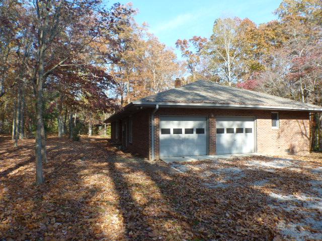 766 Dripping Springs Road Winchester, TN 37398 - Photo 13 of 17 2-Car Attached Garage