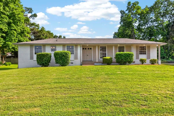 $449,900 | 644 Topeka Drive, Hermitage, TN 37076