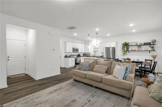 $393,000 | 828 Sagemount Street, Jamestown, NC 27282