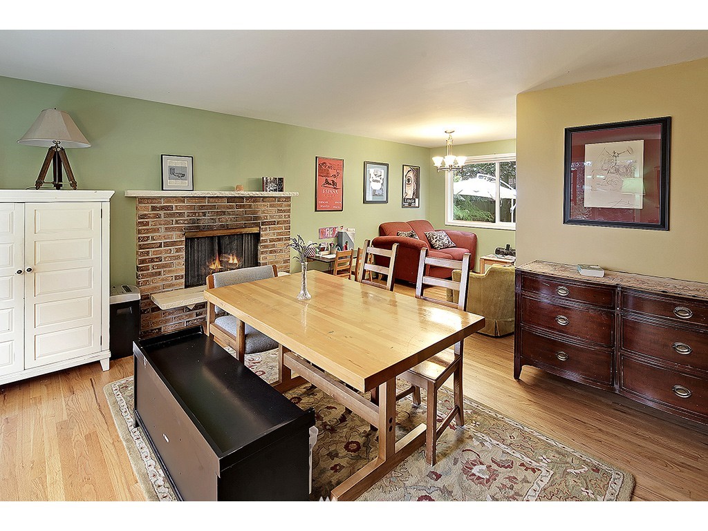 8414 236th Street Southwest Edmonds, WA 98026 - Photo 6 of 15 Gallery Image 6