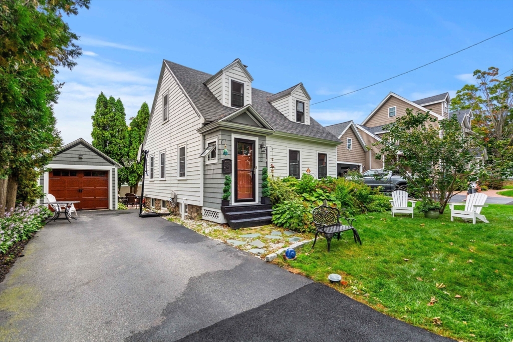 94 Lyman Road North Andover, MA 01845 - Photo 2 of 37 Gallery Image 2