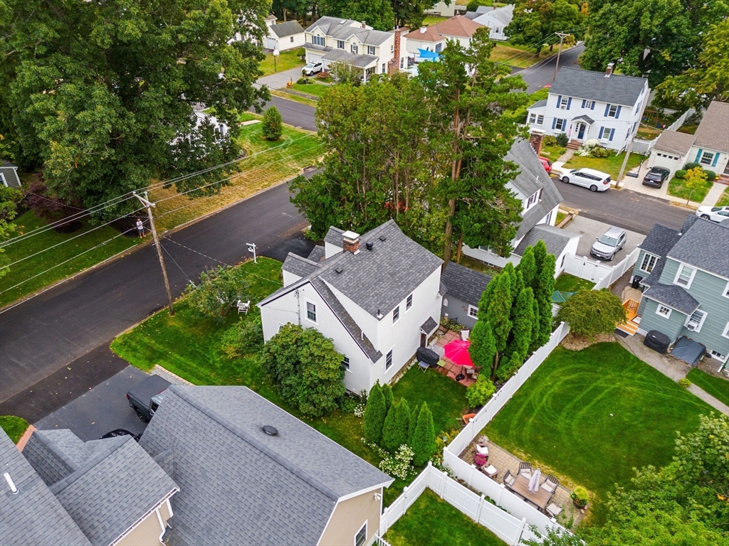 94 Lyman Road North Andover, MA 01845 - Photo 3 of 37 Gallery Image 3